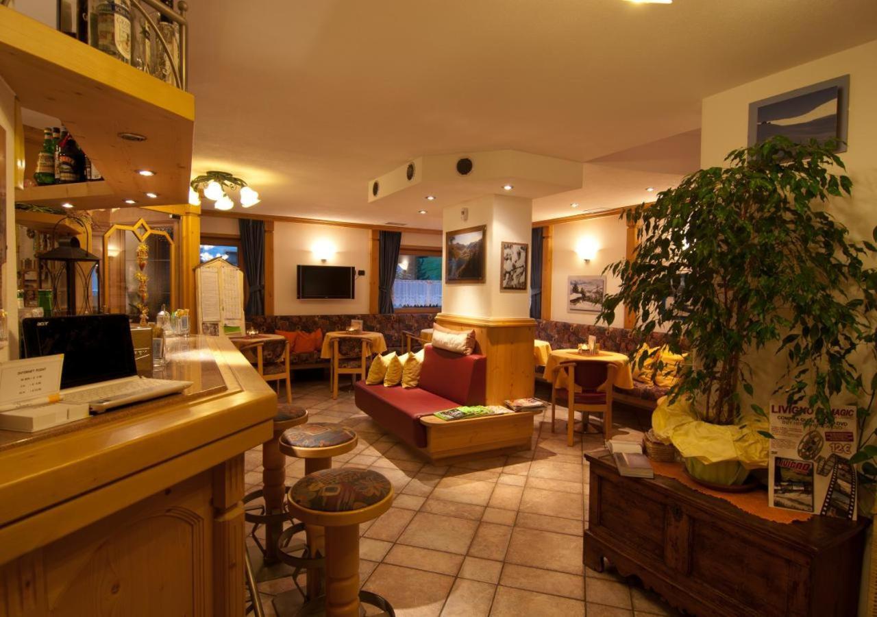 Hotel Daniela Livigno Exterior foto